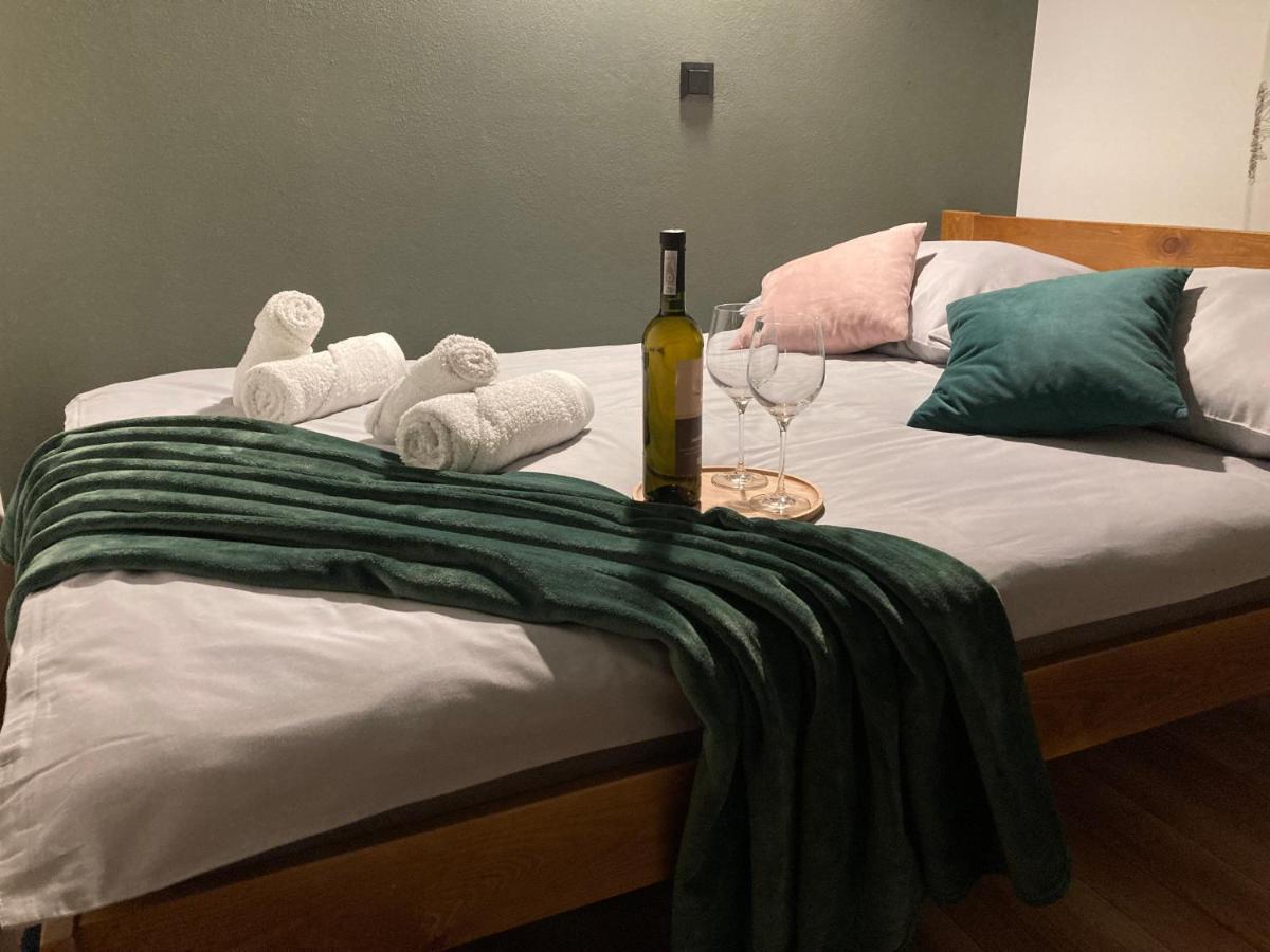Agroturystyka U Podnoza Gory Cergowej Dukla Bagian luar foto