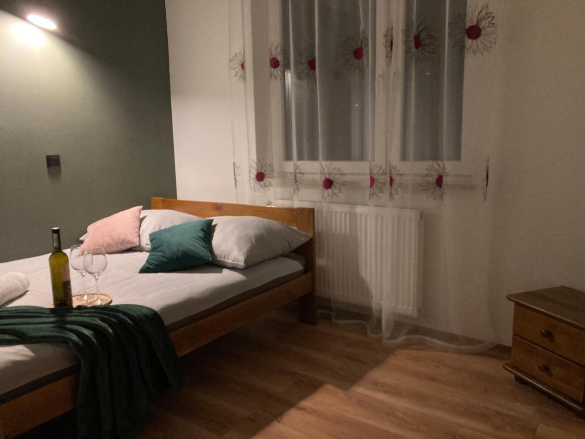 Agroturystyka U Podnoza Gory Cergowej Dukla Bagian luar foto
